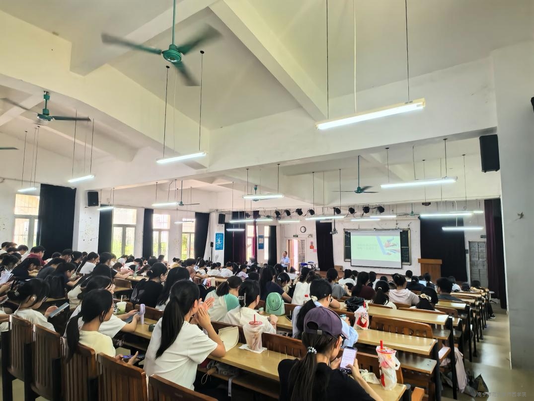 精研面试技巧 助力求职启航